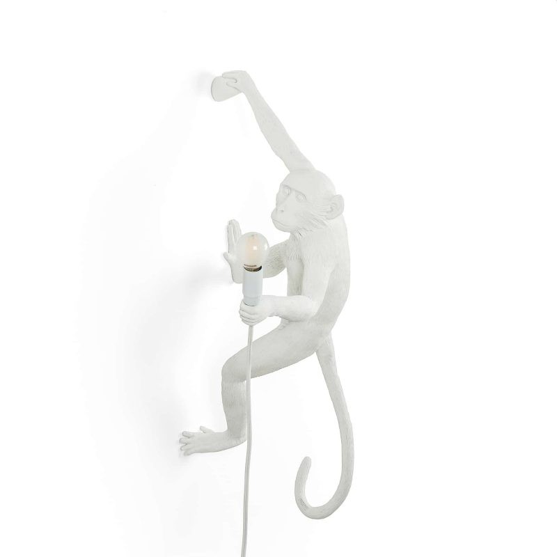 Applique murale the Monkey debout Version Right en résine blanc par Seletti