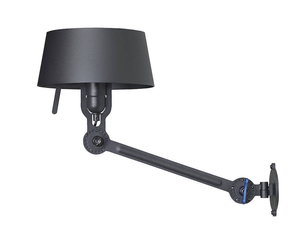 Applique liseuse Bolt Centre avec bras articulé au design industriel par Anton de Groof X Tonone