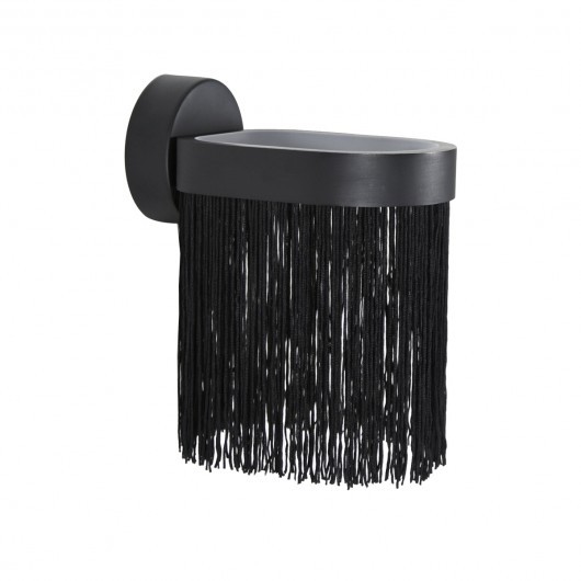 Applique murale GALON M en acier noir avec franges par Guillaume Delvigne X Eno studio