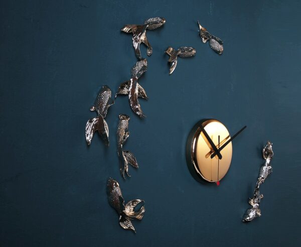 Horloge design poisson Goldfish Gold X CLOCK par Haoshi