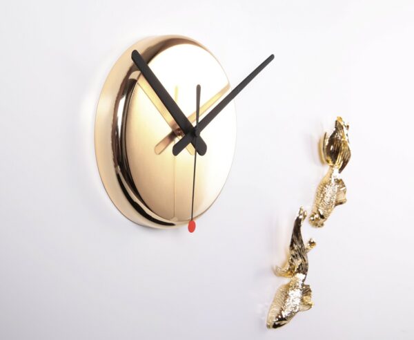 Horloge design poisson Goldfish Gold X CLOCK par Haoshi