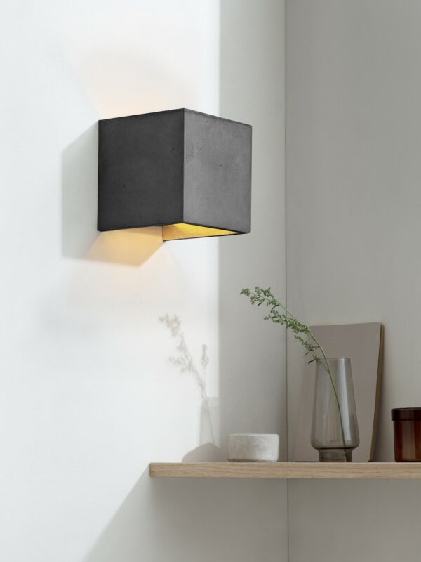 Applique Design B3 Gris Cubic au design industriel en béton par Gant Light