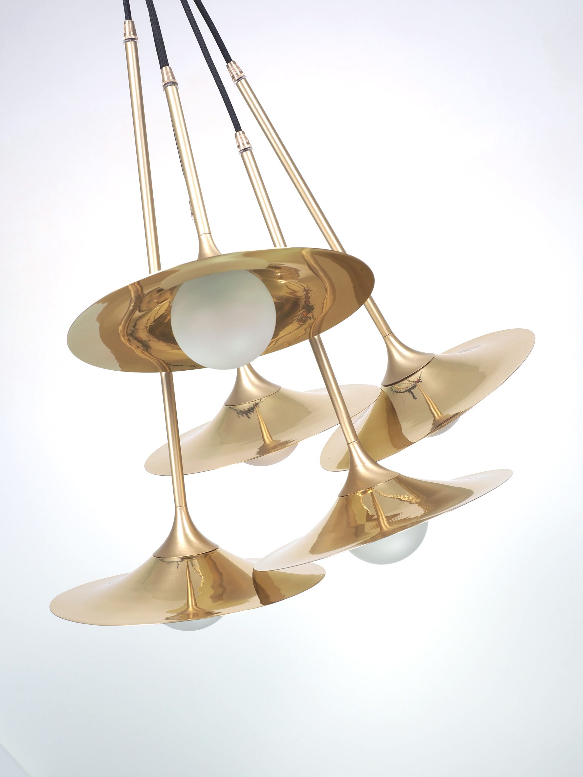 Suspension design et élégante avec disque SS-5 en laiton