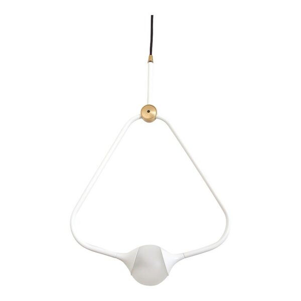 Suspension Medal en laiton au design chic et élégant