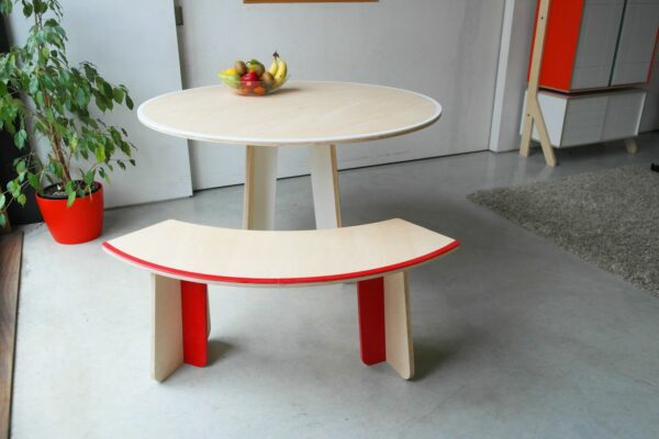 Table design Ring table au style scandinave et moderne par Rform
