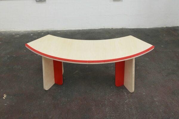 Banc d'intérieur design Ring au style scandinave et moderne par Rform