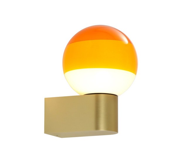 Applique murale Dipping Light A1-13 en laiton brossé par Jordi Canudas - Marset