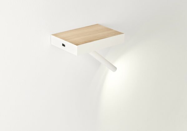 Applique murale liseuse LED - Etagère avec port USB - Nit par Estiluz