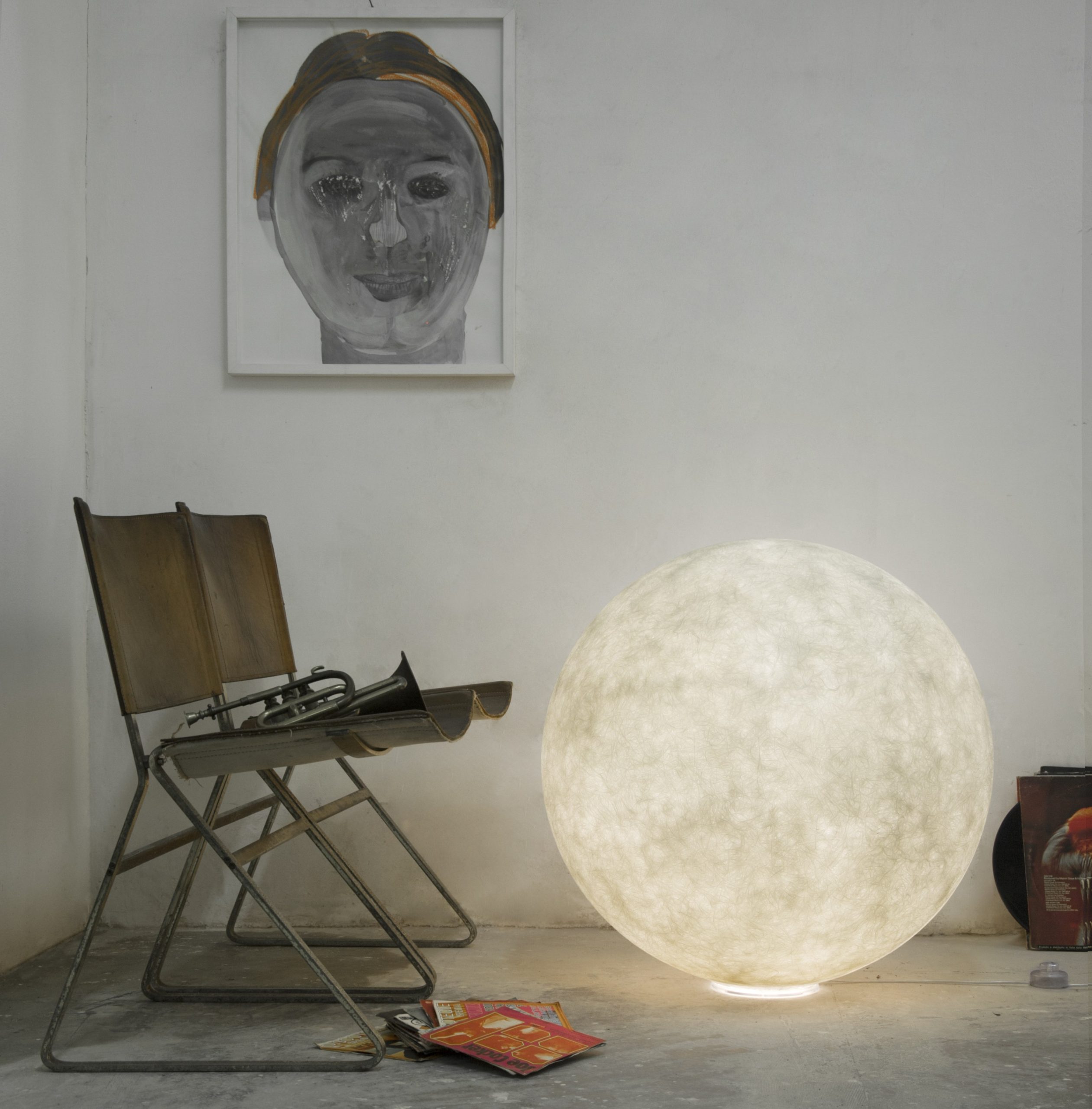 Suspension lune au design original et moderne Luna en Nebulite
