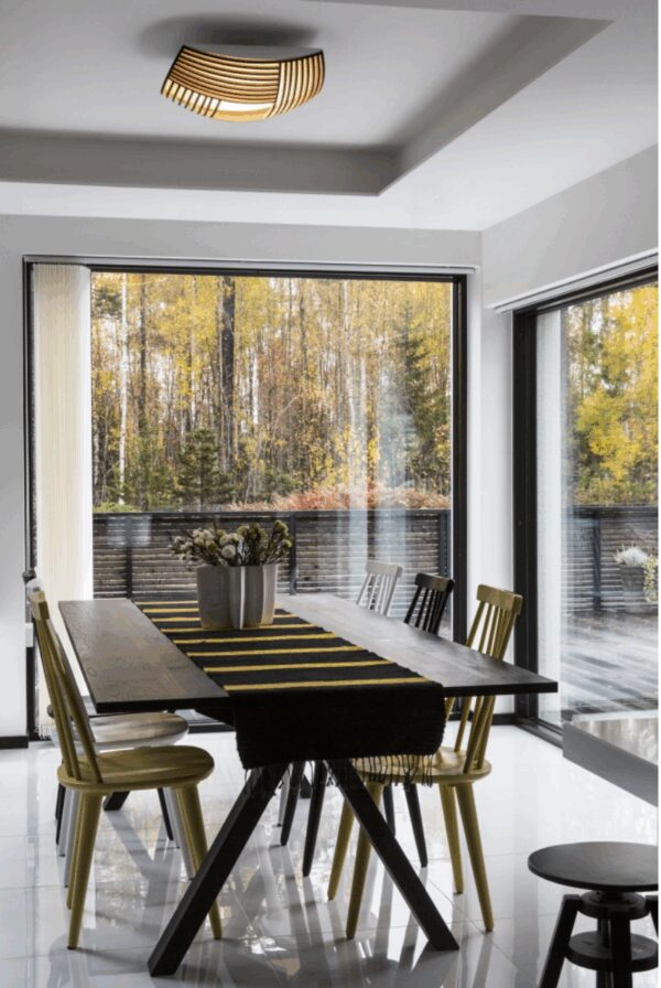 Plafonnier Kuulto au design scandinave en bois naturel par Secto Design