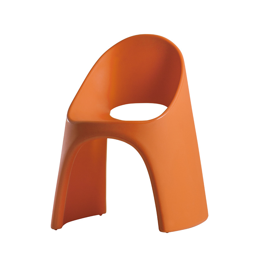Chaise Amélie en polyéthylène par Italo Pertichini x SLIDE Studio