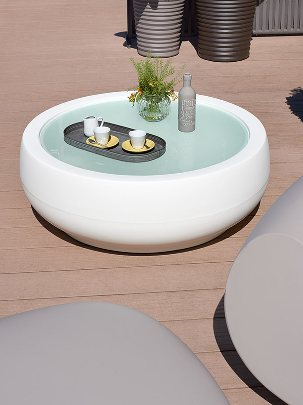 Table basse Chubby en polyéthylène par Marcel Wanders x SLIDE Studio