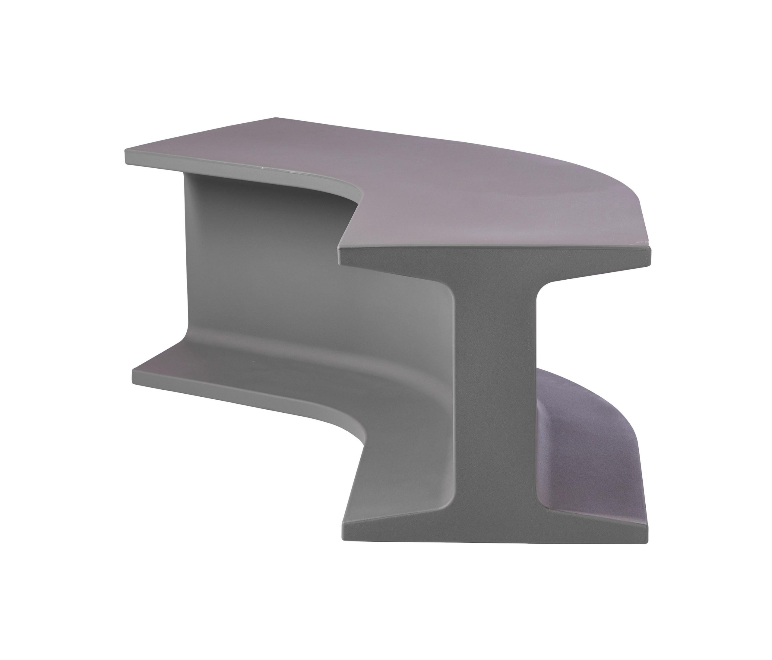 Banc Iron en polyéthylène par Sebastian Bergne x SLIDE Studio