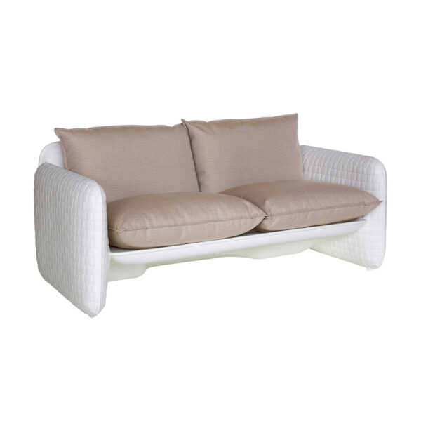Sofa Mara en polyéthylène par Lorenza Bozzoli x SLIDE Studio