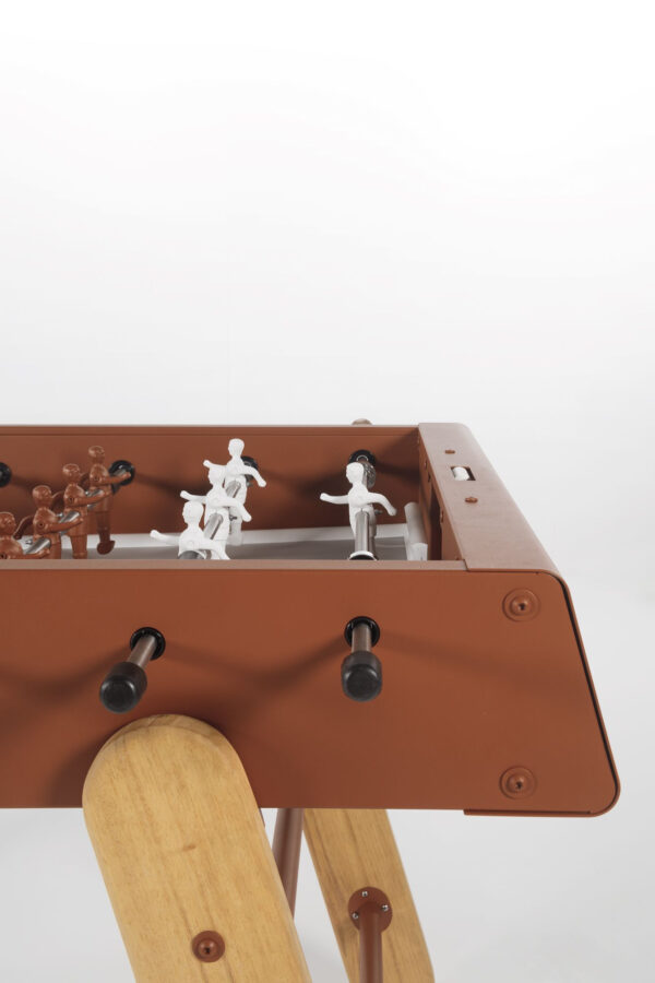 Baby Foot intérieur RS4 par Rafael Rodriguez x RS Barcelona