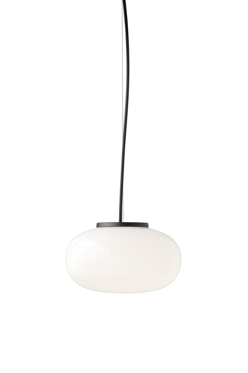 Suspension Karl-Johan en verre par Signe Hytte x New Works