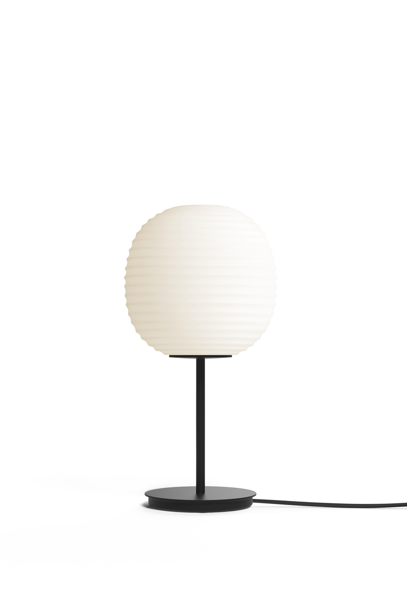 Lampe a poser Lantern 2 en verre par Anderssen & Voll x New Works