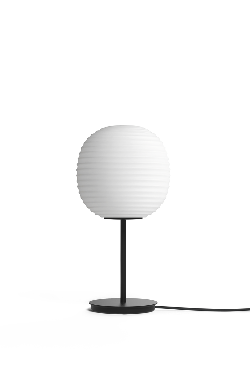 Lampe a poser Lantern 2 en verre par Anderssen & Voll x New Works