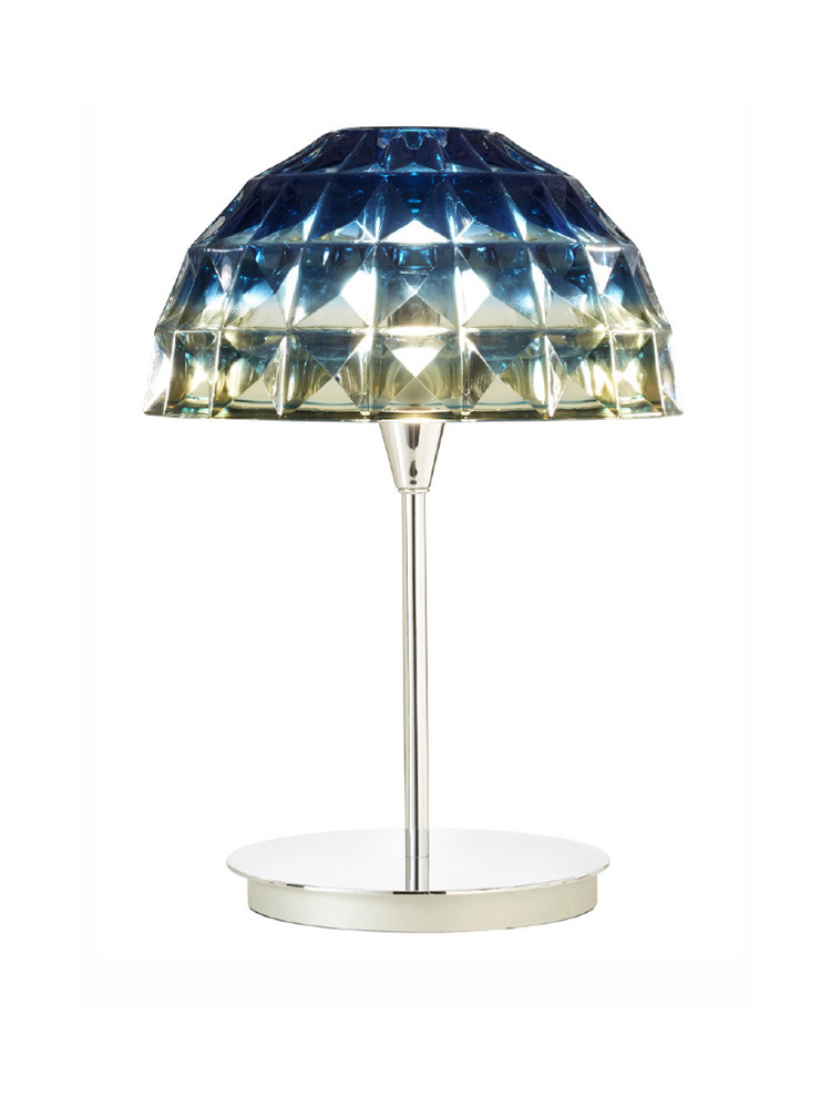 Lampe à poser Deco par Cristian Cubina x Alma Light