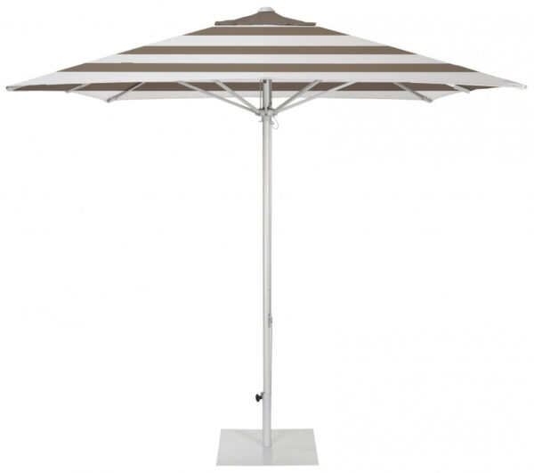 Parasol Carré Vigo en aluminium au design contemporain par Ezpeleta