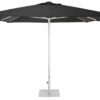 Parasol Carré Vigo en aluminium au design contemporain par Ezpeleta