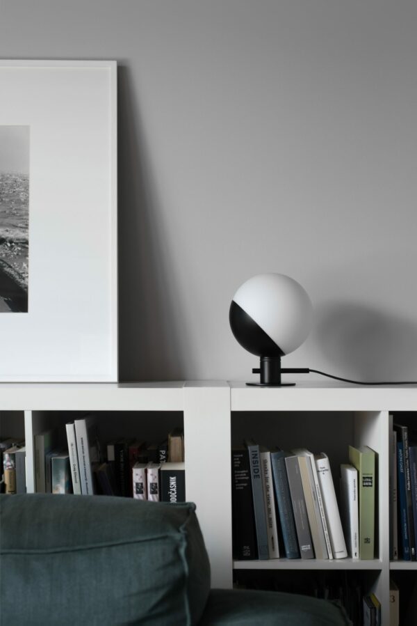 Applique / lampe à poser avec cordon Baluna en acier au design industriel par Grupa