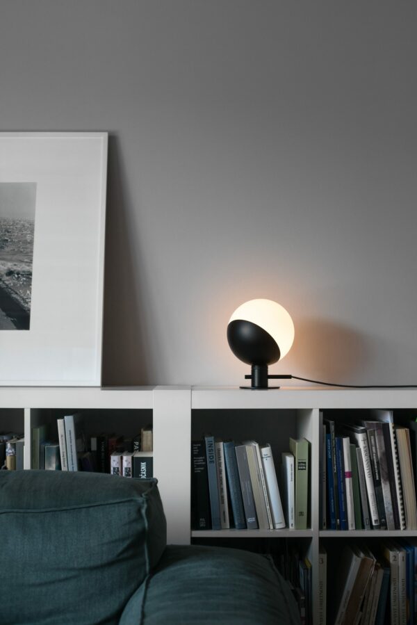 Applique / lampe à poser avec cordon Baluna en acier au design industriel par Grupa