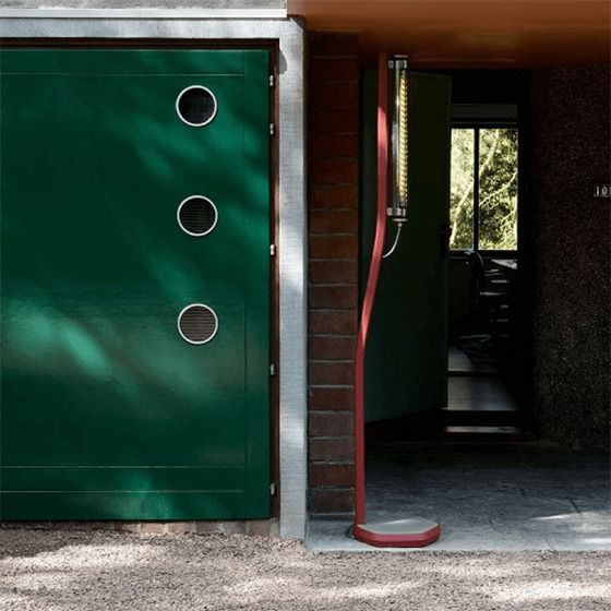 Lampadaire Bodom en aluminium au design industriel par Sammode