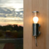Applique Bendz en inox au design industriel par Sammode