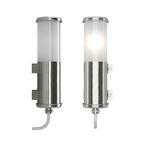 Applique Dix en inox au design industriel par Sammode