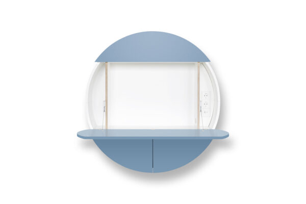 Bureau mural multifonctionnel Cabinet Pill Extra bleu en bois par Inesa Malafej au design scandinave