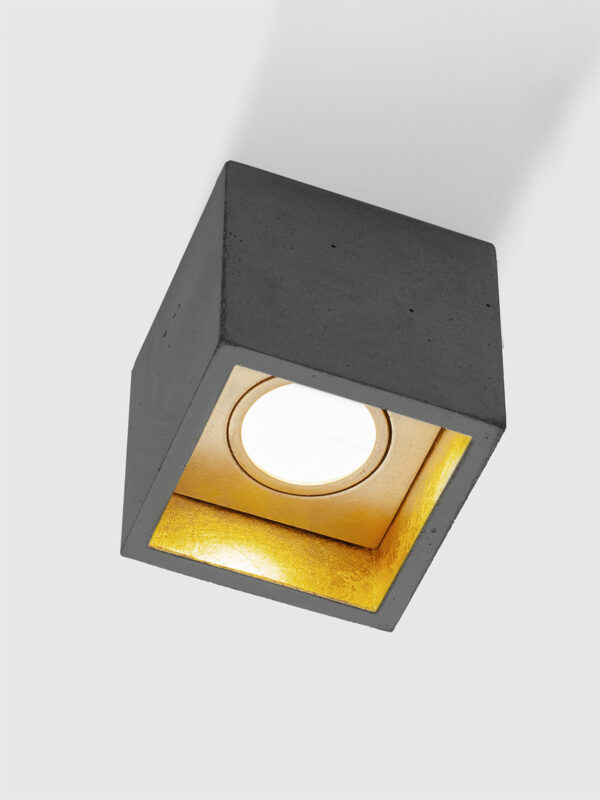 Plafonnier Design B7 Cubic en gris foncé en béton par Stefan Gant x Gant Light