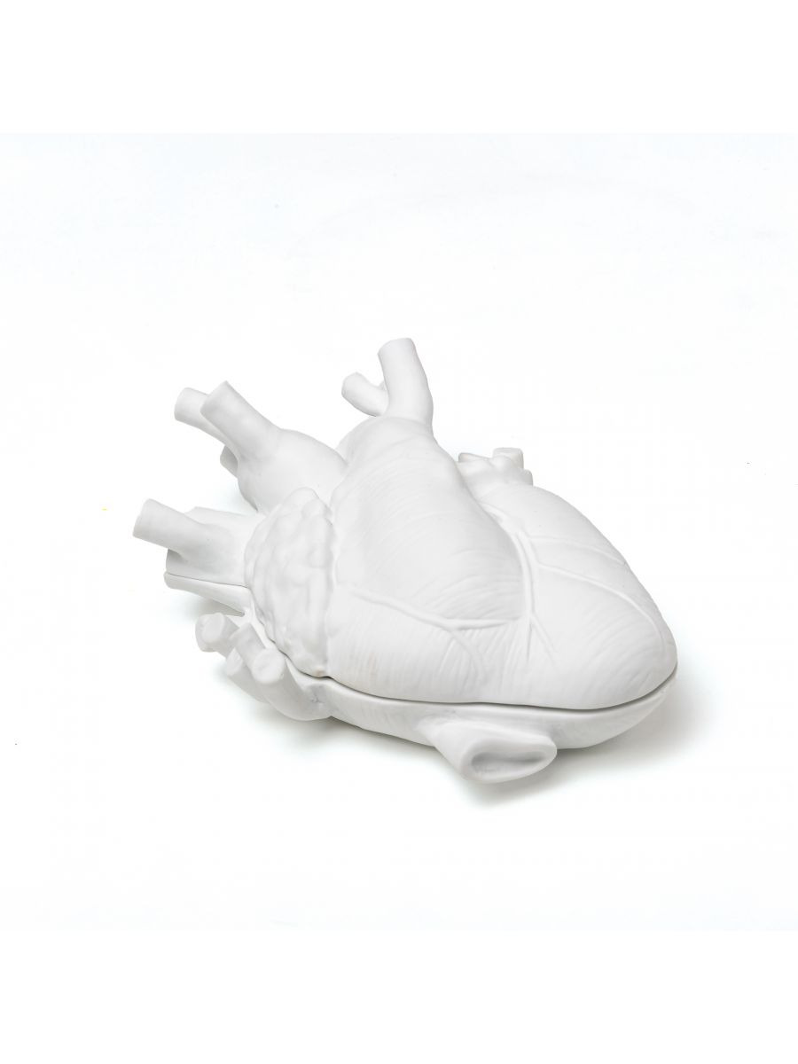 Boîte design Love in a box en porcelaine en forme de coeur par Marcantonio X Seletti