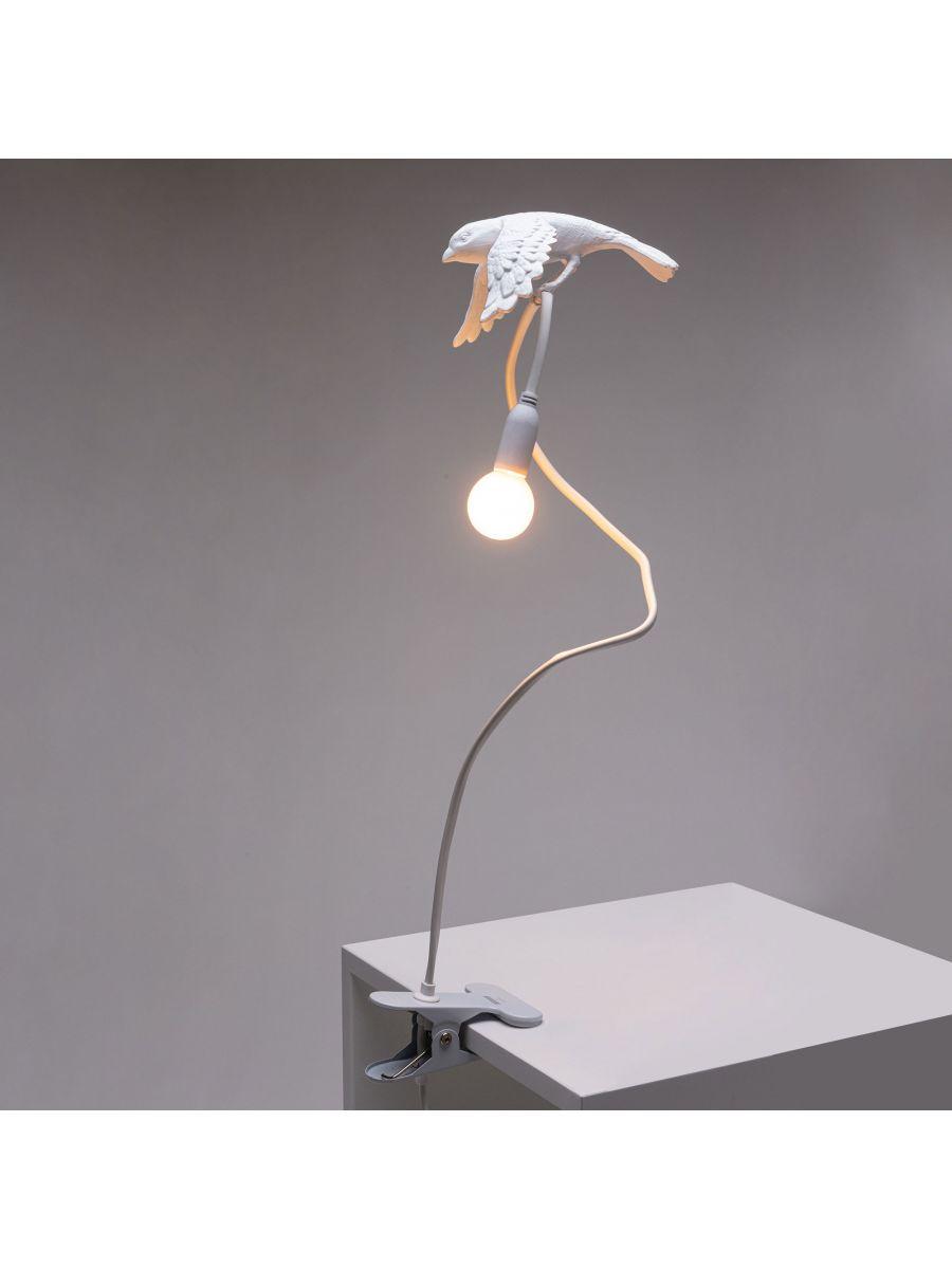 Lampe à pince Sparrow Taking Off en forme d'oiseau en résine par Marcantonio x Seletti