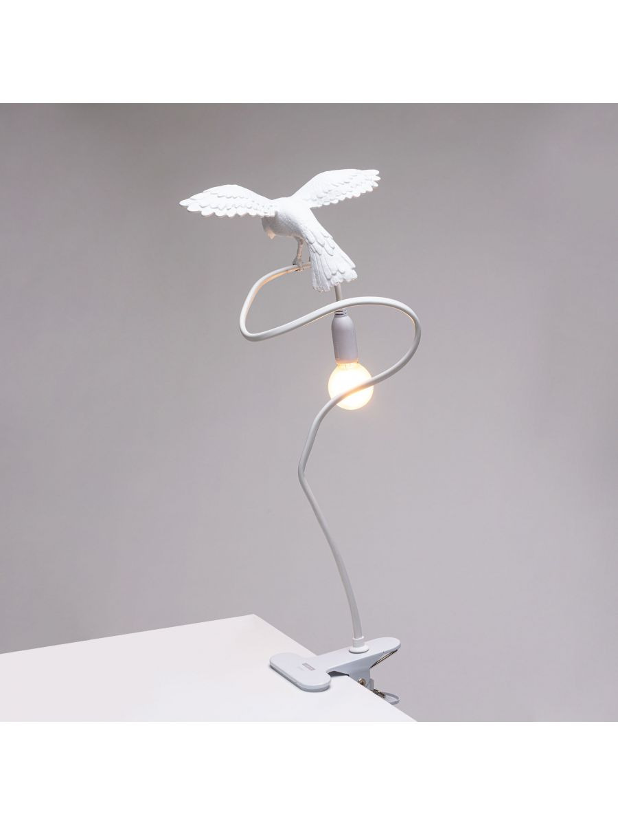 Lampe à pince Sparrow Cruising en forme d'oiseau en résine par Marcantonio x Seletti