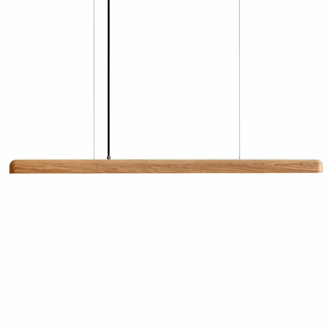 Suspension Nyx LED en bois au design scandinave par IUMI Design