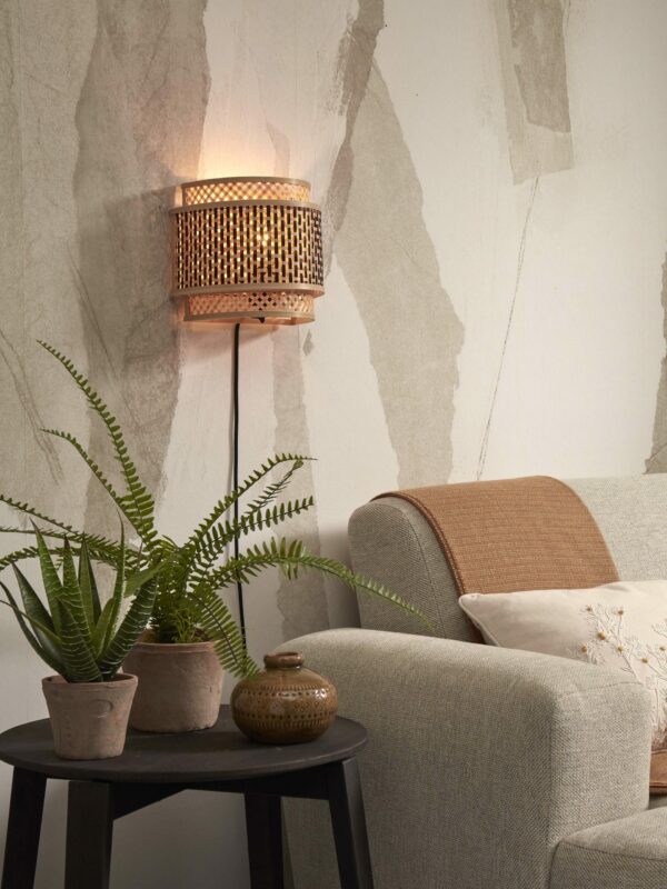 Applique Bhutan avec abat-jour en Bambou naturel au design naturel par Good & Mojo
