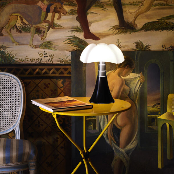 Lampe nomade Mini Pipistrello sans fil par Gae Aulenti x Martinelli Luce