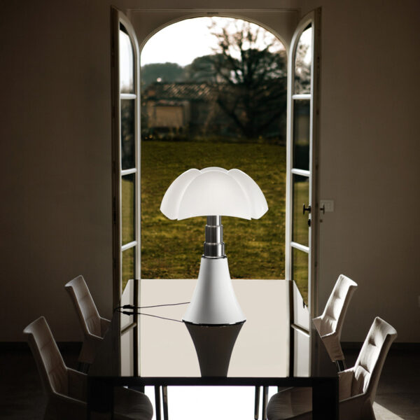 Lampe à poser Pipistrello H66 cm par Gae Aulenti x Martinelli Luce
