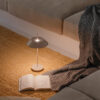 Lampe portable Mayfair Mini en polycarbonate par Diego Fortunato x Vibia