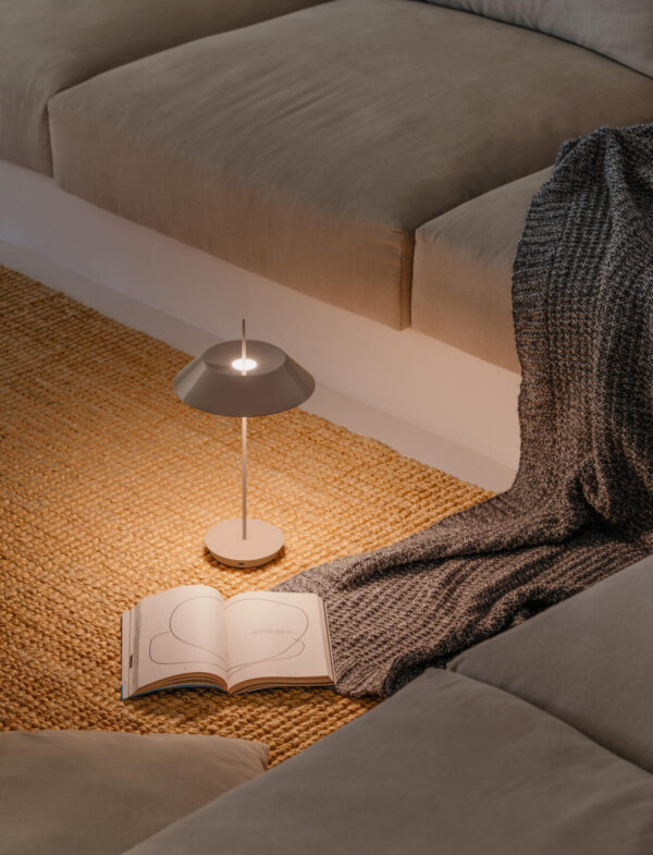 Lampe portable Mayfair Mini en polycarbonate par Diego Fortunato x Vibia