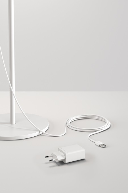 Lampadaire Hover en métal par YOY x Lodes