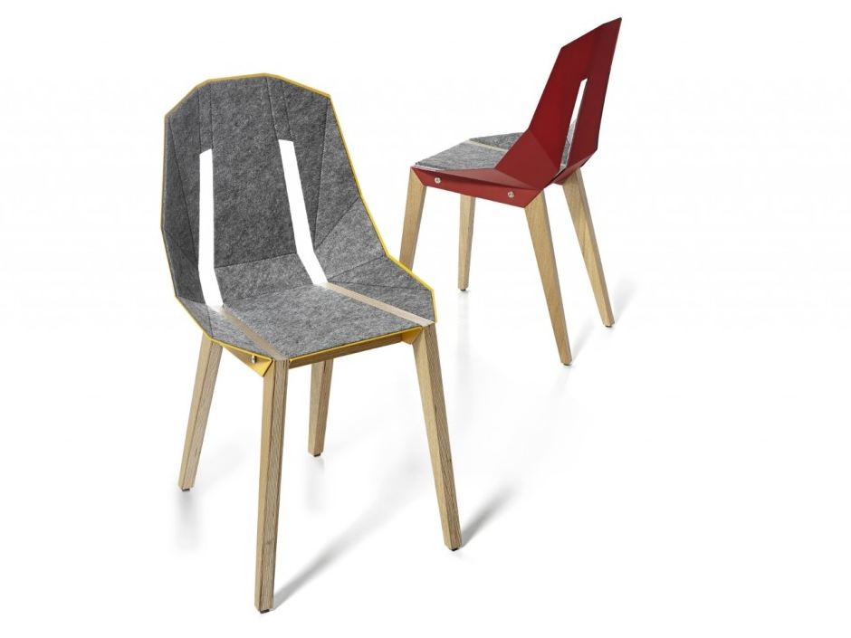 Chaise géométrique Diago Feutre en aluminium et bouleau au design minimaliste