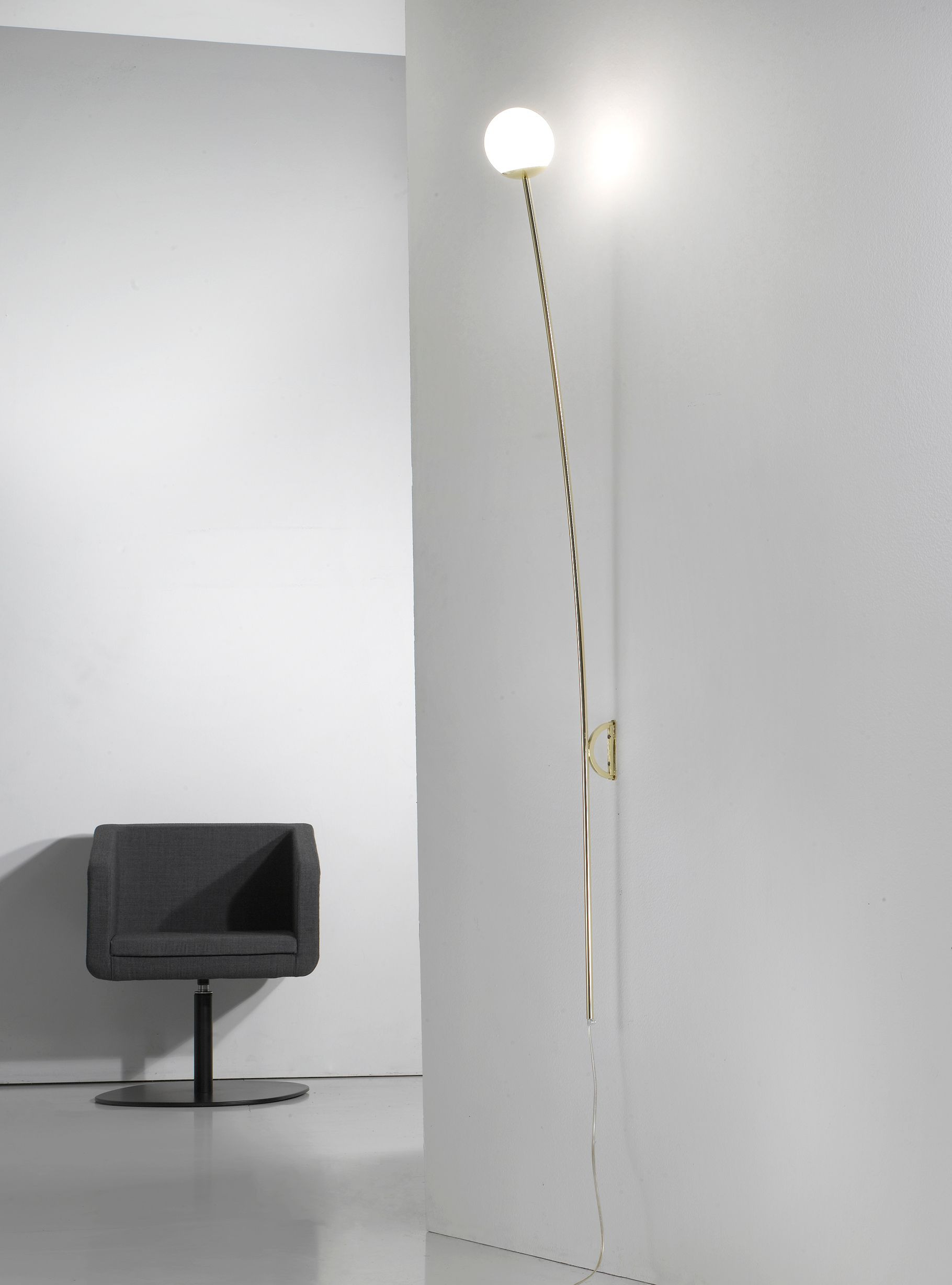 Applique murale Art. 7252/A1 L en métal par Matteo Valenti x MM Lampadari