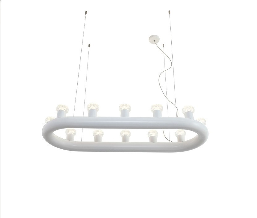 Suspension Kingdom ovale en métal par Leo De Carlo x MM Lampadari