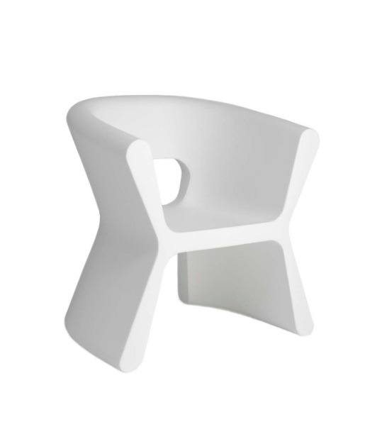 Chaise à accoudoirs Pal  en polyéthylène au design contemporain par Karim Rashid x Vondom