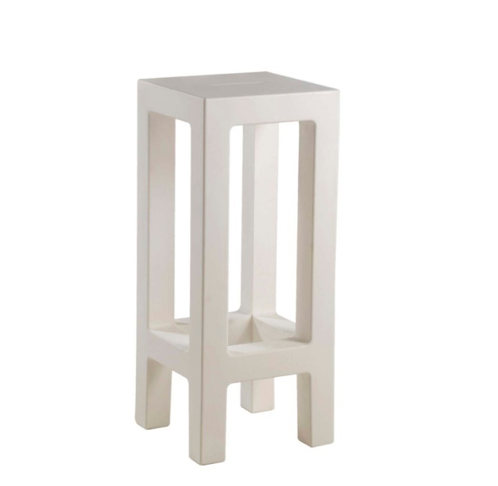 Tabouret de bar Jut en polyéthylène par Studio Vondom x Vondom