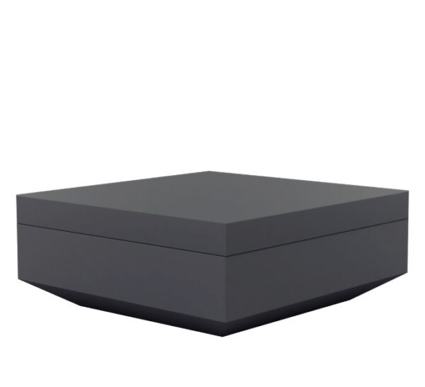 Pouf carré Vela en polyéthylène par Ramón Esteve x Vondom