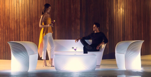 Fauteuil BIophilia en polyéthylène au design contemporain par Ross Lovegrove x Vondom