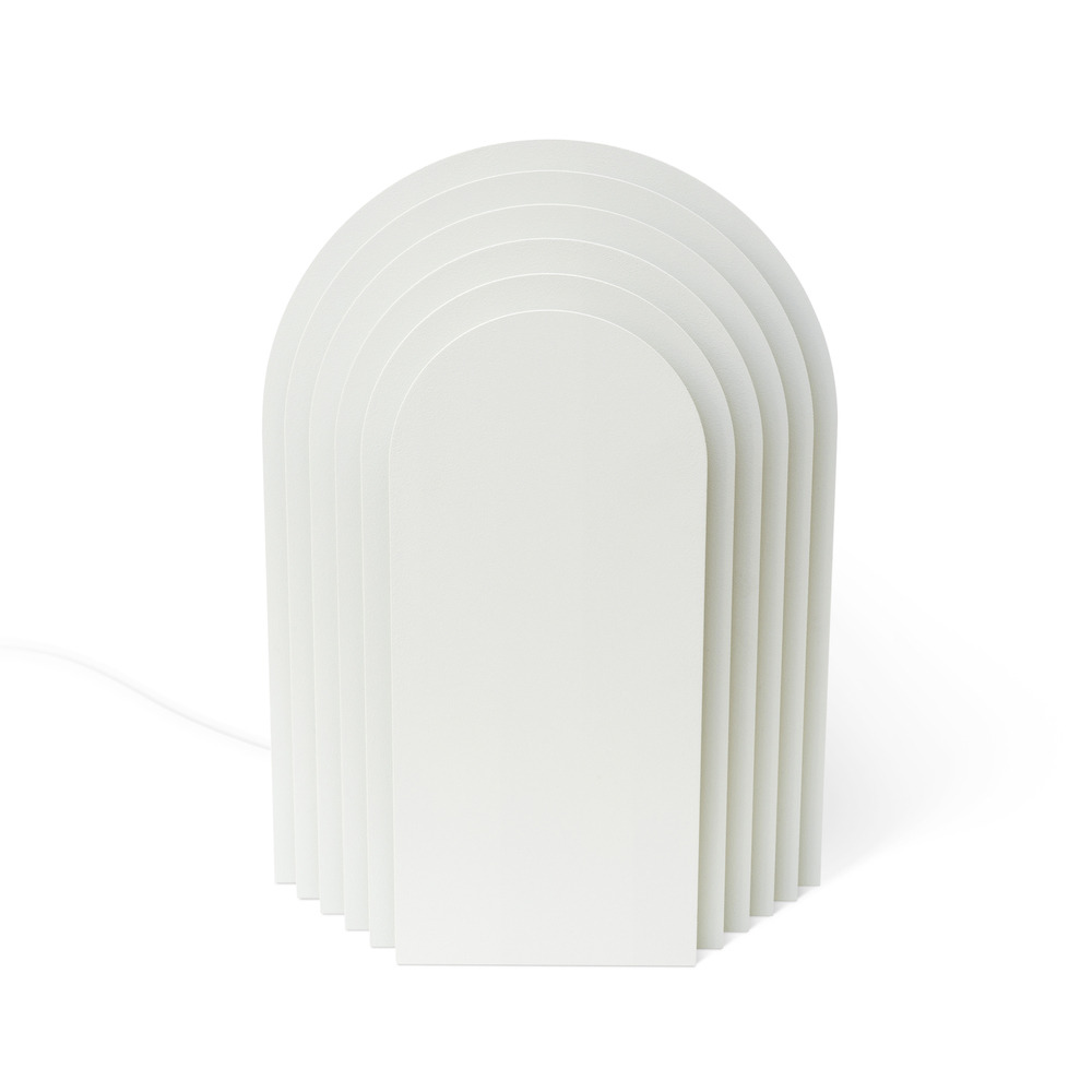 Lampe à poser Cemi 01 en acier laqué par Presse citron studio